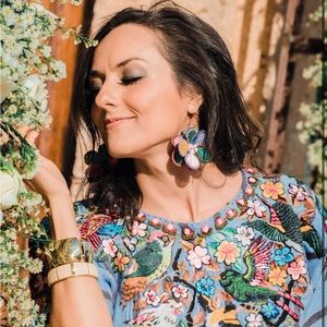 Meet your Posher, Luisa